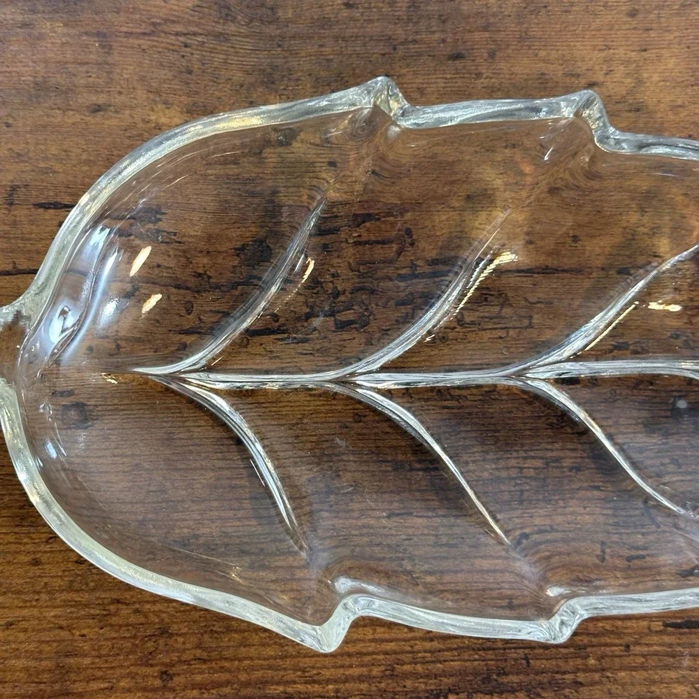 Vintage Clear Glass Leaf Shaped Relish Tray‎ Nut Trinket Dish 9.75